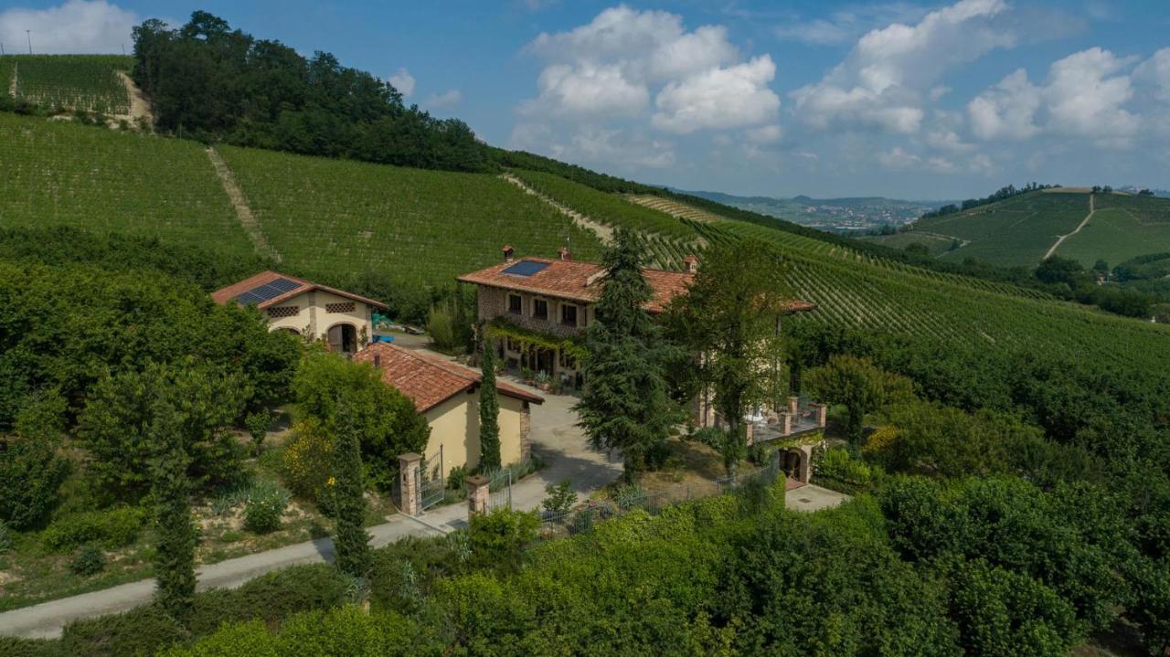 Agriturismo Tre Stelle Barbaresco Bagian luar foto
