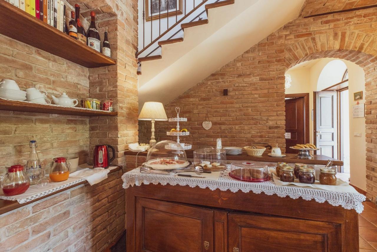 Agriturismo Tre Stelle Barbaresco Bagian luar foto